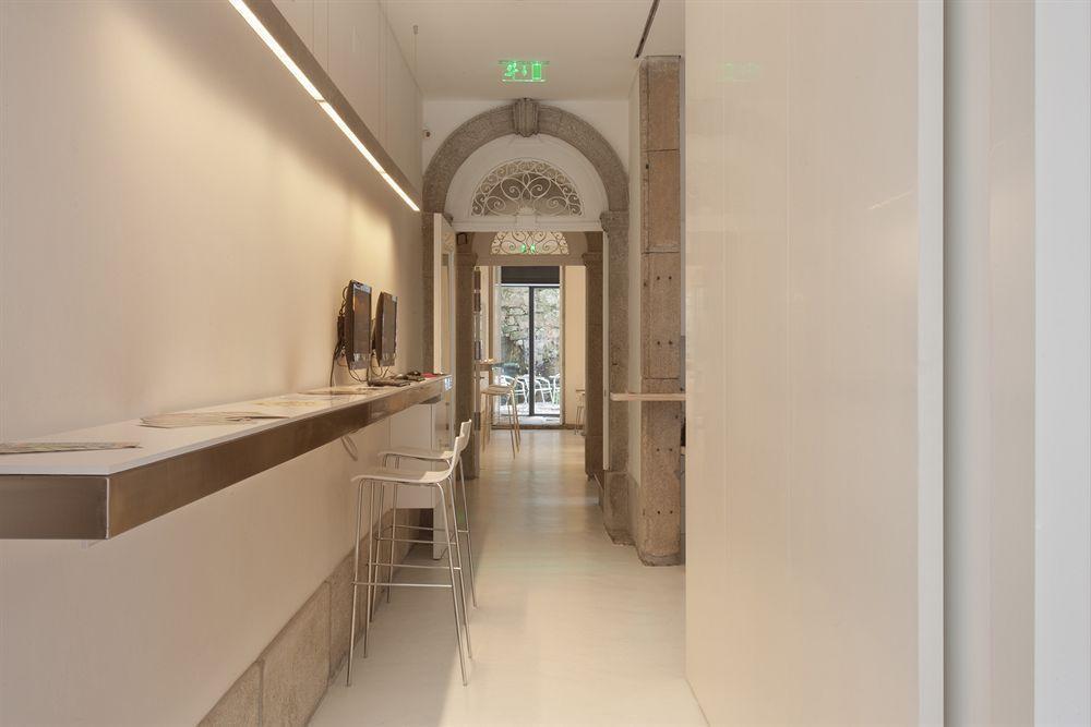 Hostel Lounge & By Host Wise